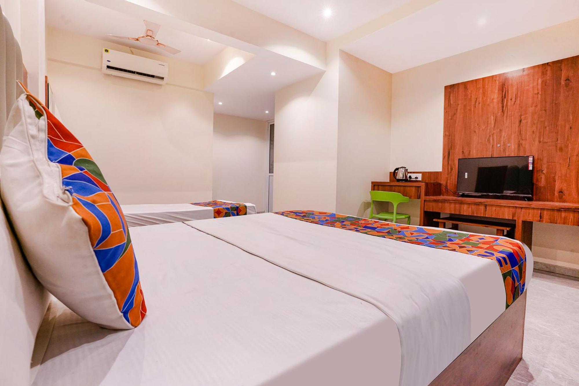 فندق Fabexpress Utsav Residency - Nr Panvel Jāmb المظهر الخارجي الصورة