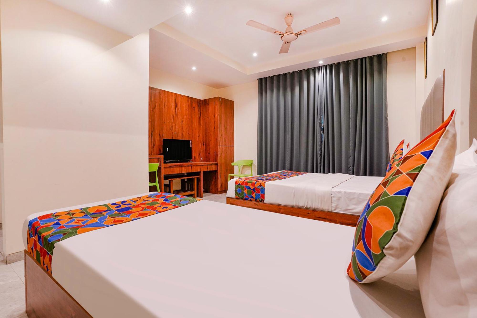فندق Fabexpress Utsav Residency - Nr Panvel Jāmb المظهر الخارجي الصورة