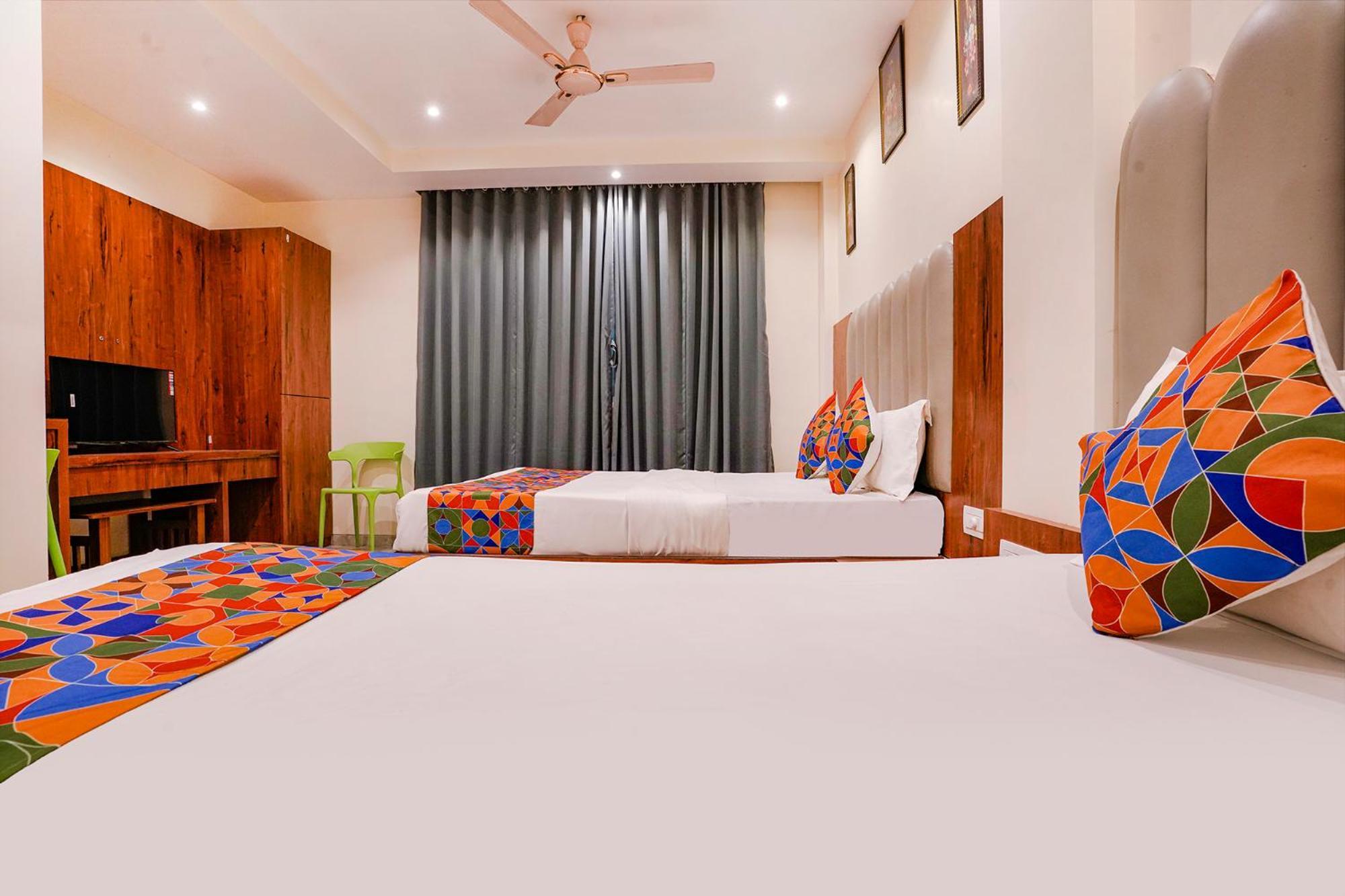 فندق Fabexpress Utsav Residency - Nr Panvel Jāmb المظهر الخارجي الصورة