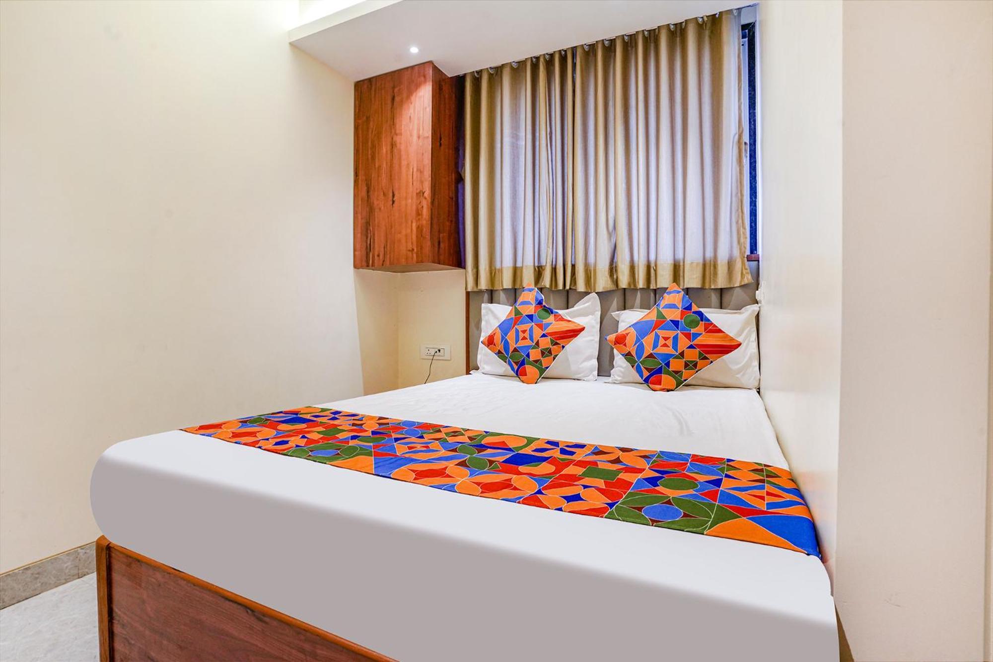 فندق Fabexpress Utsav Residency - Nr Panvel Jāmb المظهر الخارجي الصورة