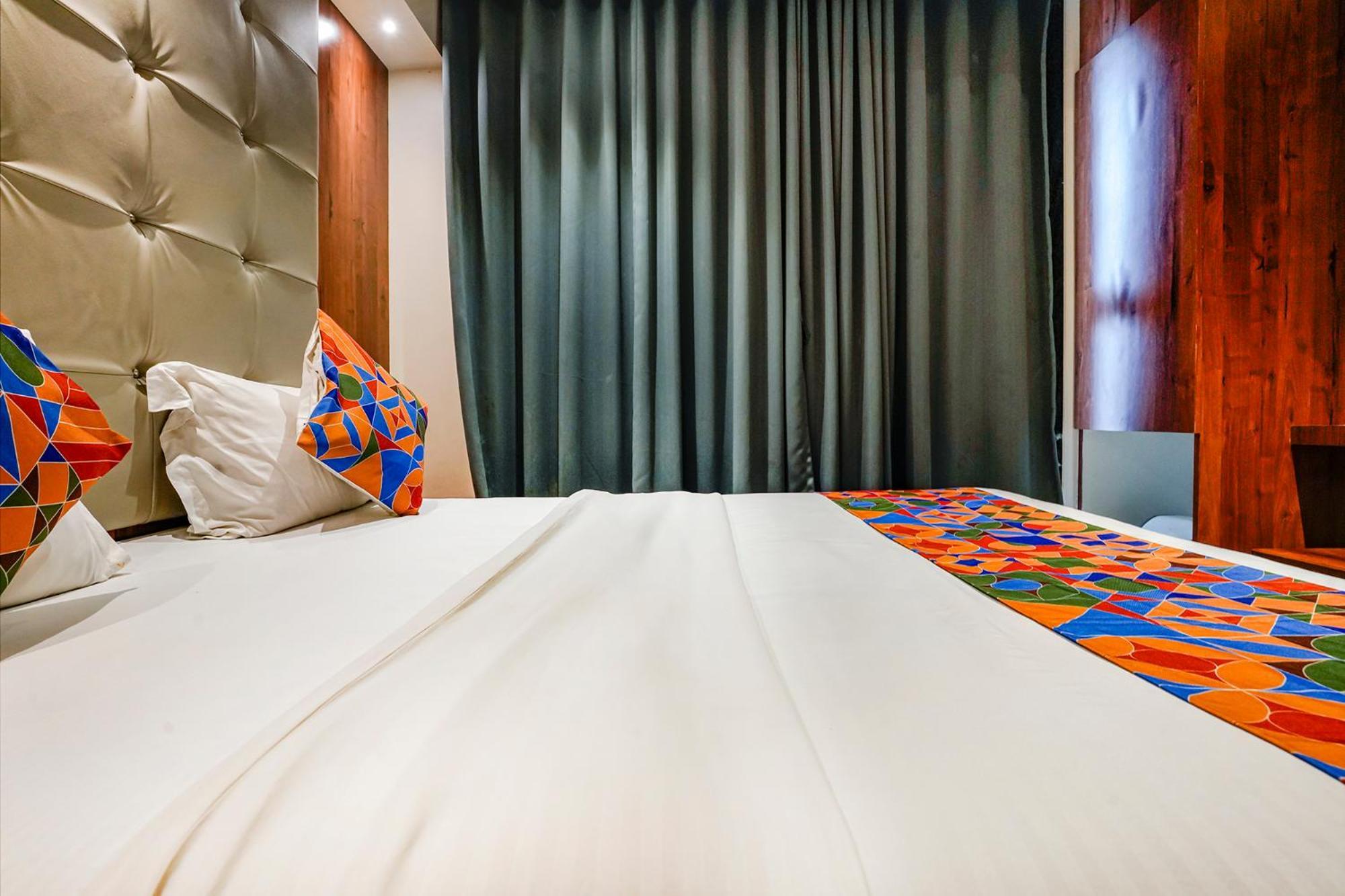 فندق Fabexpress Utsav Residency - Nr Panvel Jāmb المظهر الخارجي الصورة